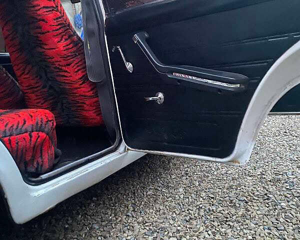 Білий ВАЗ 2106, об'ємом двигуна 1.6 л та пробігом 80 тис. км за 1000 $, фото 5 на Automoto.ua