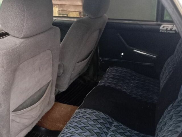 Білий ВАЗ 2106, об'ємом двигуна 3 л та пробігом 50 тис. км за 615 $, фото 5 на Automoto.ua