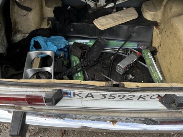 Білий ВАЗ 2106, об'ємом двигуна 1.3 л та пробігом 180 тис. км за 650 $, фото 11 на Automoto.ua