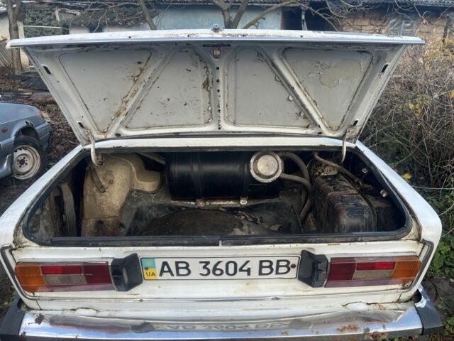 Белый ВАЗ 2106, объемом двигателя 1.6 л и пробегом 456 тыс. км за 354 $, фото 4 на Automoto.ua