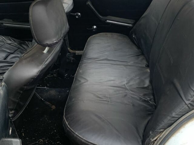 Білий ВАЗ 2106, об'ємом двигуна 1.5 л та пробігом 777 тис. км за 300 $, фото 6 на Automoto.ua