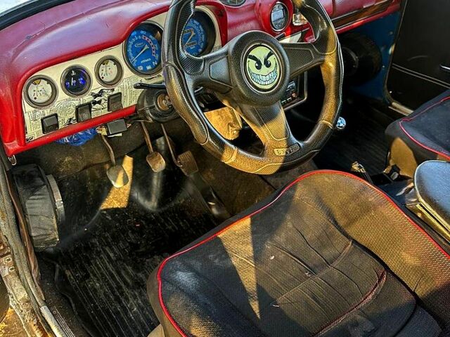 Белый ВАЗ 2106, объемом двигателя 15 л и пробегом 200 тыс. км за 600 $, фото 4 на Automoto.ua