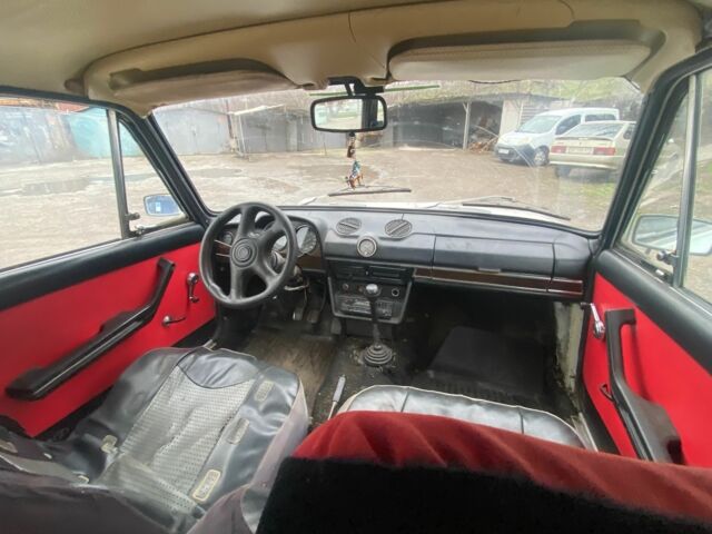 Білий ВАЗ 2106, об'ємом двигуна 1.5 л та пробігом 1000 тис. км за 308 $, фото 7 на Automoto.ua