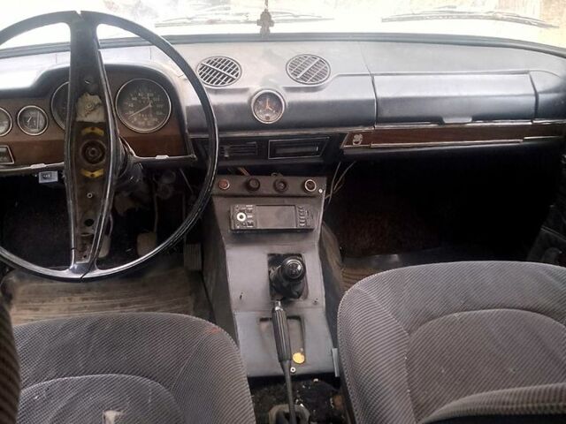 Белый ВАЗ 2106, объемом двигателя 1.3 л и пробегом 0 тыс. км за 360 $, фото 5 на Automoto.ua