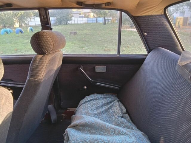 ВАЗ 2106 1989 в Кривом Роге на Automoto.ua Белый ВАЗ 2106, объемом двигателя 1.3 л и пробегом 69 тыс. км за 648 $, фото 6 на Automoto.ua