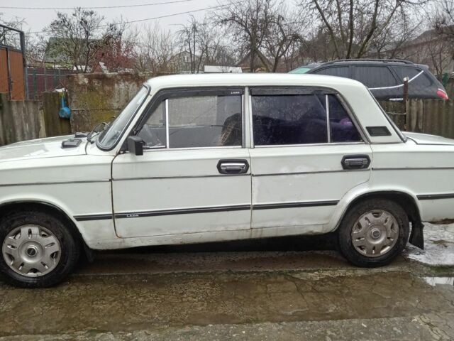 Белый ВАЗ 2106, объемом двигателя 0 л и пробегом 200 тыс. км за 700 $, фото 1 на Automoto.ua