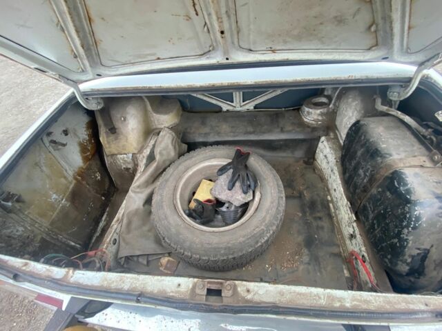 Білий ВАЗ 2106, об'ємом двигуна 1.5 л та пробігом 1000 тис. км за 308 $, фото 3 на Automoto.ua