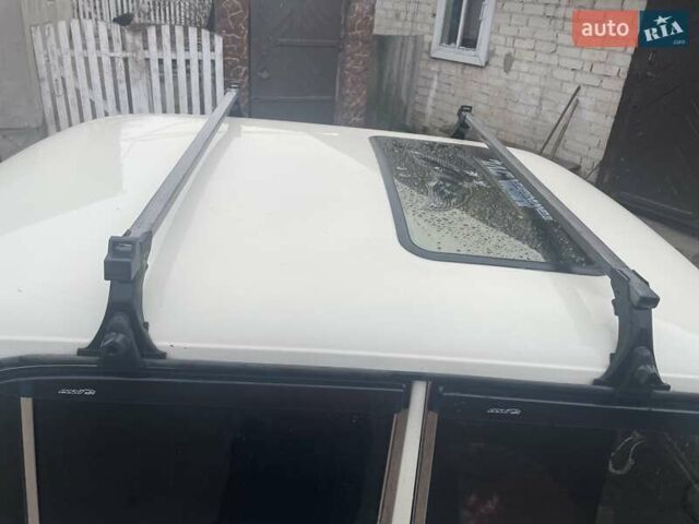 Белый ВАЗ 2106, объемом двигателя 1.3 л и пробегом 294 тыс. км за 900 $, фото 4 на Automoto.ua