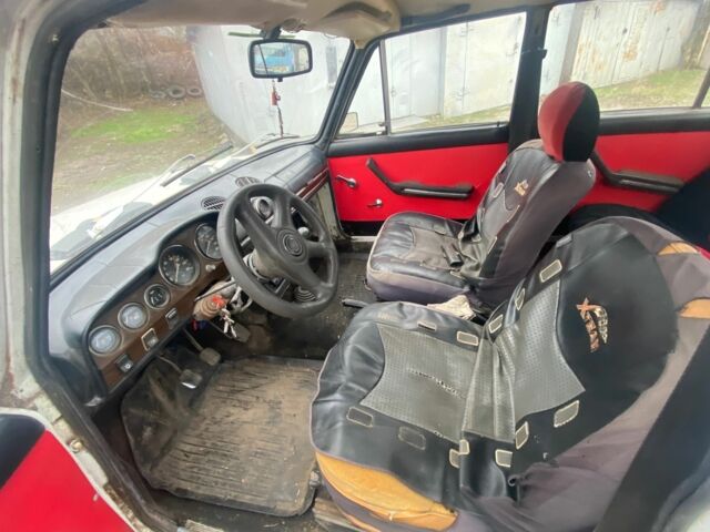 Білий ВАЗ 2106, об'ємом двигуна 1.5 л та пробігом 1000 тис. км за 308 $, фото 5 на Automoto.ua