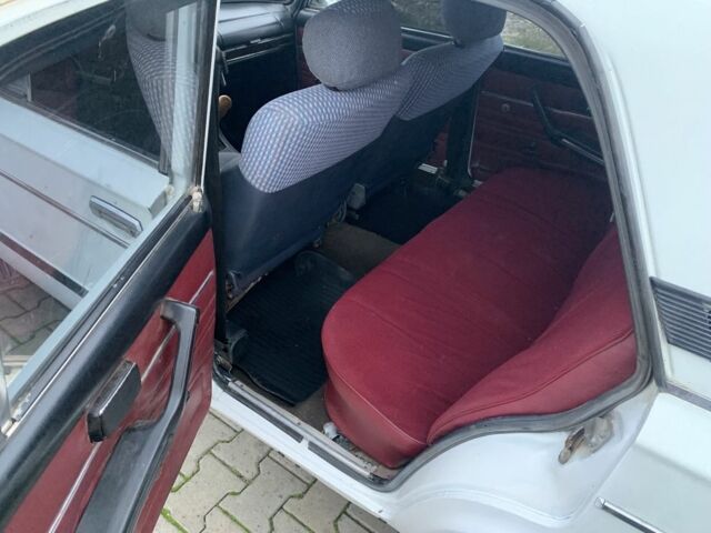 Білий ВАЗ 2106, об'ємом двигуна 1.6 л та пробігом 777 тис. км за 750 $, фото 10 на Automoto.ua