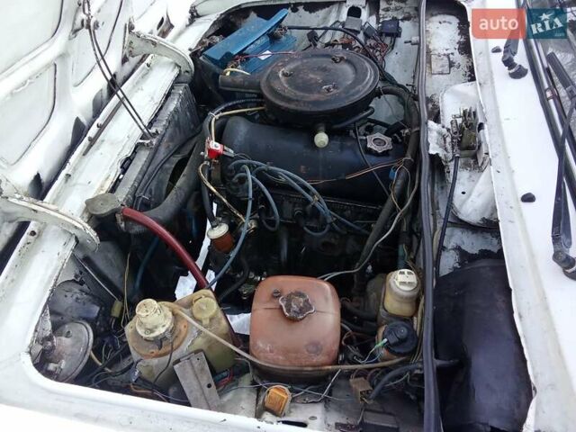 Белый ВАЗ 2106, объемом двигателя 1.3 л и пробегом 44 тыс. км за 750 $, фото 9 на Automoto.ua