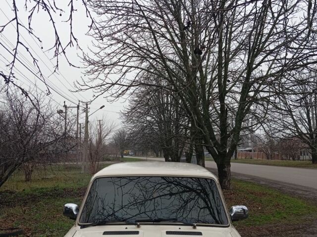 Білий ВАЗ 2106, об'ємом двигуна 3 л та пробігом 50 тис. км за 615 $, фото 2 на Automoto.ua