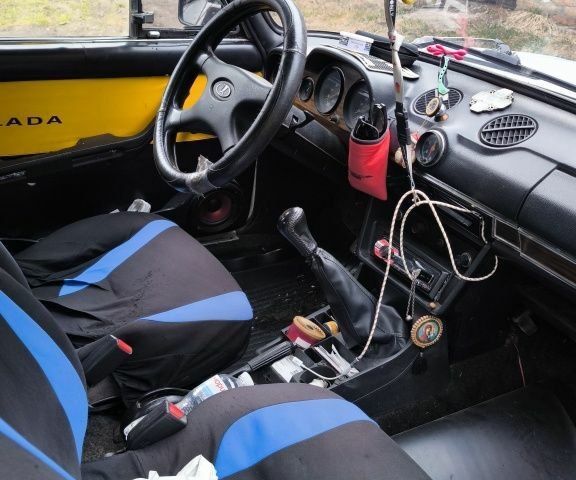 Білий ВАЗ 2106, об'ємом двигуна 1.5 л та пробігом 190 тис. км за 535 $, фото 10 на Automoto.ua