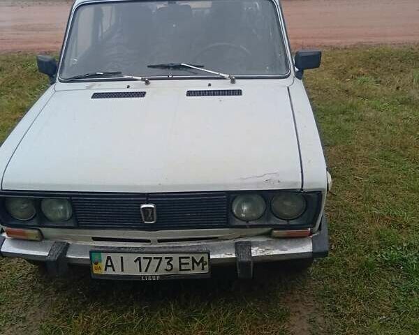 Белый ВАЗ 2106, объемом двигателя 1.29 л и пробегом 140 тыс. км за 565 $, фото 2 на Automoto.ua