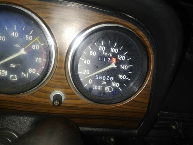 Белый ВАЗ 2106, объемом двигателя 1.3 л и пробегом 150 тыс. км за 1150 $, фото 9 на Automoto.ua