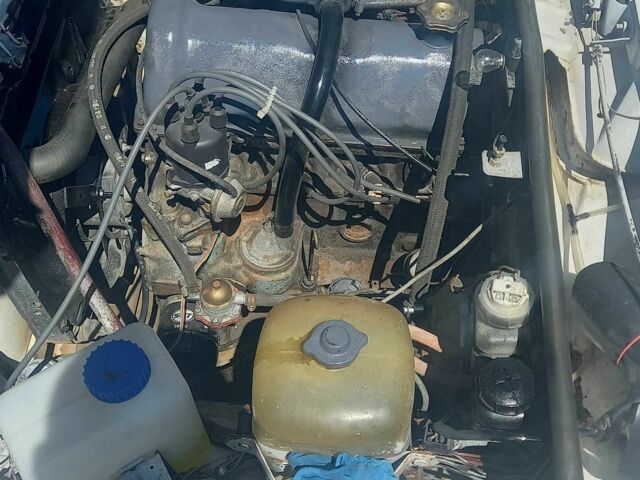 Білий ВАЗ 2106, об'ємом двигуна 1.6 л та пробігом 48 тис. км за 879 $, фото 4 на Automoto.ua