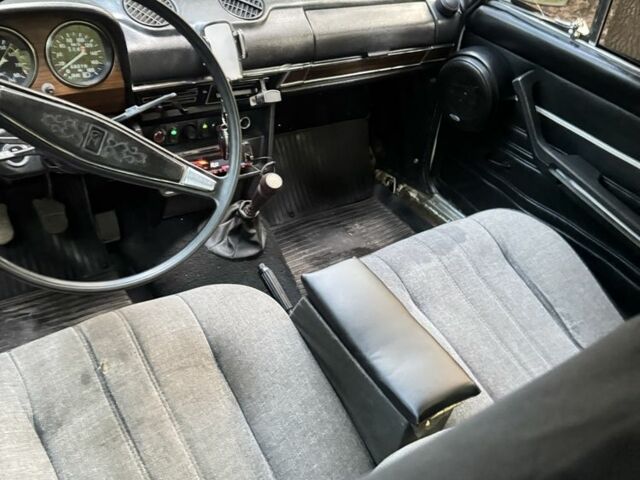 Білий ВАЗ 2106, об'ємом двигуна 1.3 л та пробігом 17 тис. км за 1072 $, фото 3 на Automoto.ua