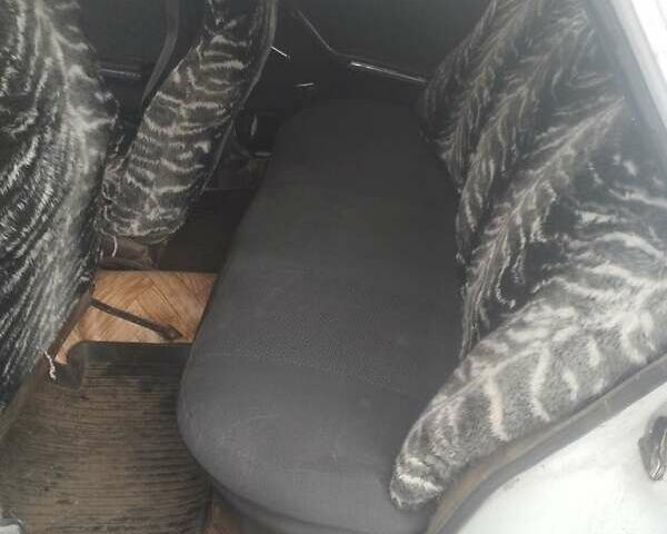 ВАЗ 2106 1990 в Хмельницком на Automoto.ua Белый ВАЗ 2106, объемом двигателя 0 л и пробегом 1000 тыс. км за 484 $, фото 6 на Automoto.ua