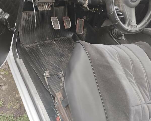 Білий ВАЗ 2106, об'ємом двигуна 1.5 л та пробігом 80 тис. км за 1100 $, фото 2 на Automoto.ua