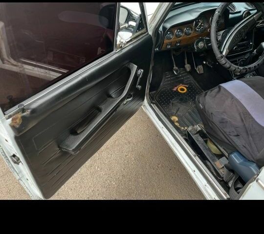Белый ВАЗ 2106, объемом двигателя 0 л и пробегом 59 тыс. км за 836 $, фото 14 на Automoto.ua