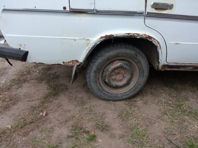 ВАЗ 2106 1990 в Краматорске на Automoto.ua Белый ВАЗ 2106, объемом двигателя 0 л и пробегом 85 тыс. км за 480 $, фото 3 на Automoto.ua