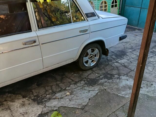 ВАЗ 2106 1990 в Краматорске на Automoto.ua Белый ВАЗ 2106, объемом двигателя 1.5 л и пробегом 81 тыс. км за 620 $, фото 5 на Automoto.ua