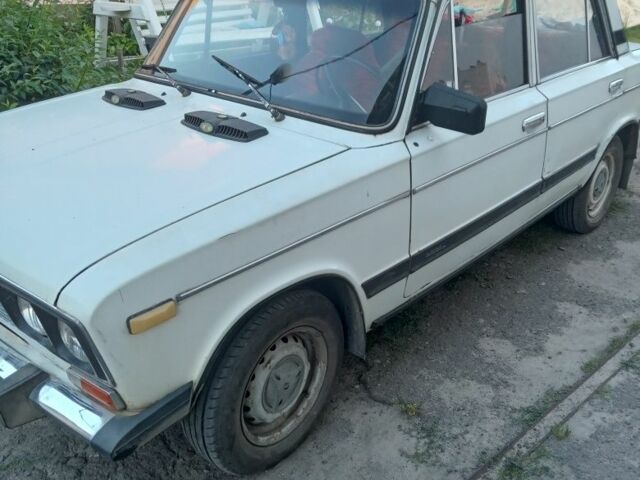 Белый ВАЗ 2106, объемом двигателя 1 л и пробегом 100 тыс. км за 850 $, фото 1 на Automoto.ua