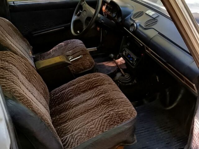 Белый ВАЗ 2106, объемом двигателя 1.3 л и пробегом 53 тыс. км за 710 $, фото 4 на Automoto.ua