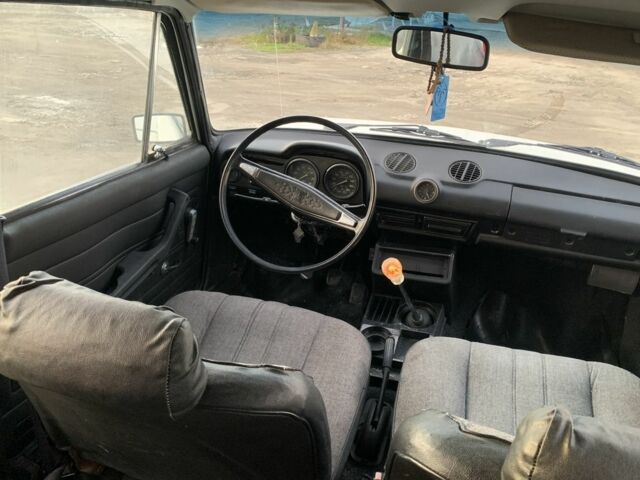 Белый ВАЗ 2106, объемом двигателя 1.5 л и пробегом 500 тыс. км за 999 $, фото 11 на Automoto.ua