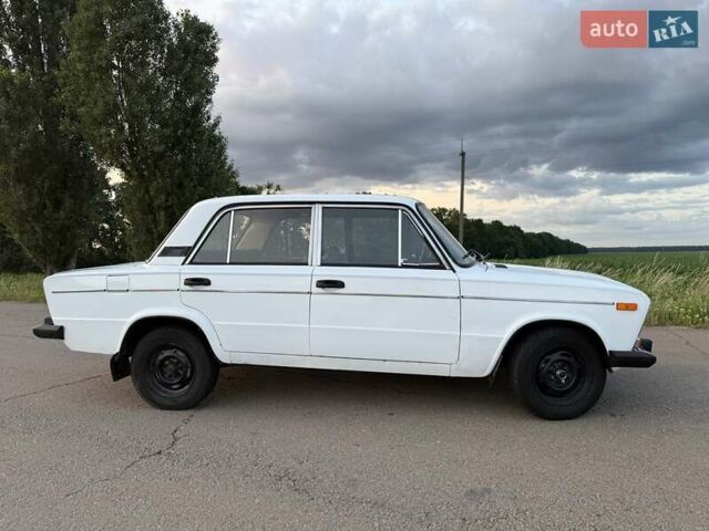 Белый ВАЗ 2106, объемом двигателя 1.3 л и пробегом 300 тыс. км за 1300 $, фото 4 на Automoto.ua