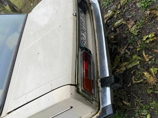 Білий ВАЗ 2106, об'ємом двигуна 1.3 л та пробігом 3 тис. км за 400 $, фото 2 на Automoto.ua