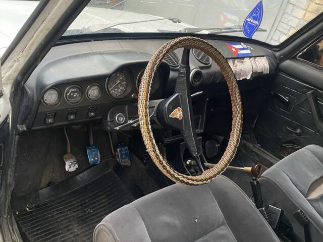 Білий ВАЗ 2106, об'ємом двигуна 1.6 л та пробігом 100 тис. км за 350 $, фото 4 на Automoto.ua