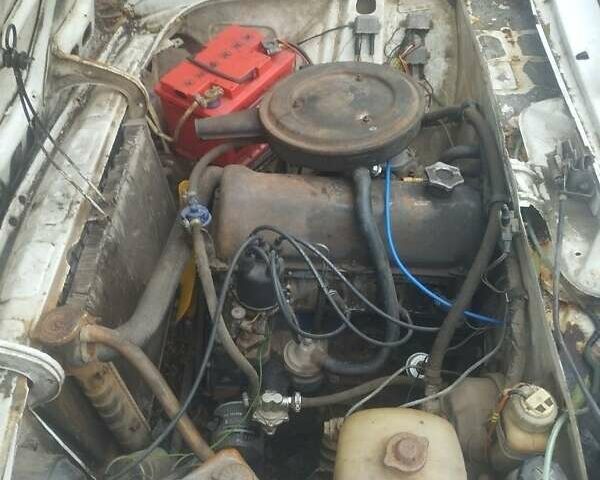 ВАЗ 2106 1990 в Хмельницком на Automoto.ua Белый ВАЗ 2106, объемом двигателя 0 л и пробегом 1000 тыс. км за 484 $, фото 4 на Automoto.ua