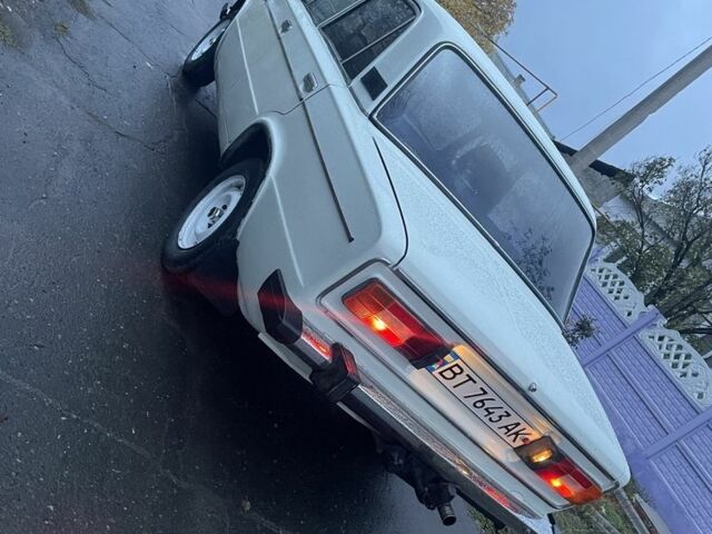 Білий ВАЗ 2106, об'ємом двигуна 1.5 л та пробігом 280 тис. км за 1150 $, фото 8 на Automoto.ua