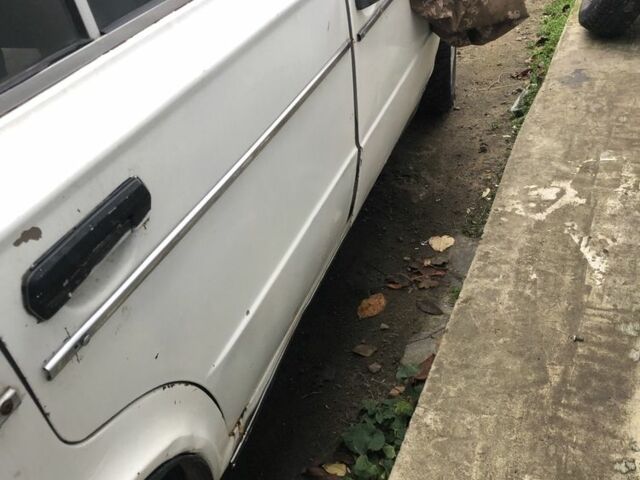 Білий ВАЗ 2106, об'ємом двигуна 1.6 л та пробігом 3 тис. км за 249 $, фото 6 на Automoto.ua