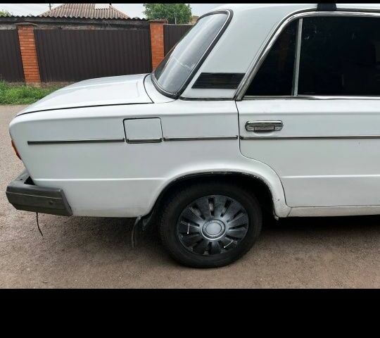 Белый ВАЗ 2106, объемом двигателя 0 л и пробегом 59 тыс. км за 836 $, фото 3 на Automoto.ua