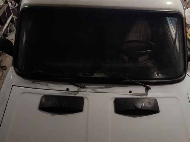 ВАЗ 2106 1990 в Краматорске на Automoto.ua Белый ВАЗ 2106, объемом двигателя 0 л и пробегом 1 тыс. км за 577 $, фото 3 на Automoto.ua