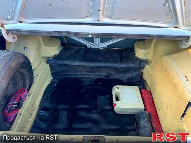 Білий ВАЗ 2106, об'ємом двигуна 1.6 л та пробігом 198 тис. км за 590 $, фото 9 на Automoto.ua