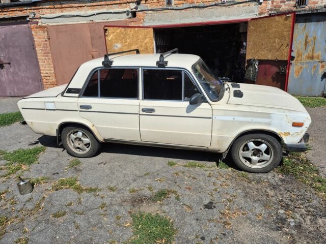 Белый ВАЗ 2106, объемом двигателя 0 л и пробегом 76 тыс. км за 631 $, фото 2 на Automoto.ua