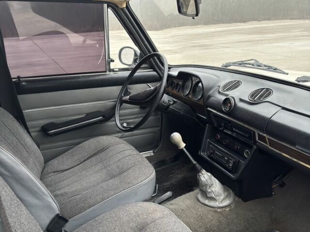 Білий ВАЗ 2106, об'ємом двигуна 1.3 л та пробігом 47 тис. км за 1400 $, фото 5 на Automoto.ua