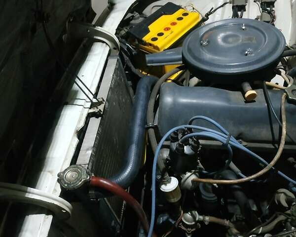 Белый ВАЗ 2106, объемом двигателя 1.3 л и пробегом 150 тыс. км за 1250 $, фото 5 на Automoto.ua