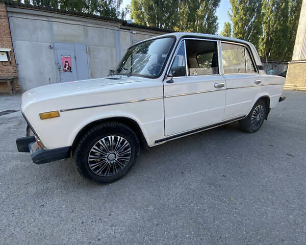 Белый ВАЗ 2106, объемом двигателя 1.3 л и пробегом 137 тыс. км за 1100 $, фото 2 на Automoto.ua
