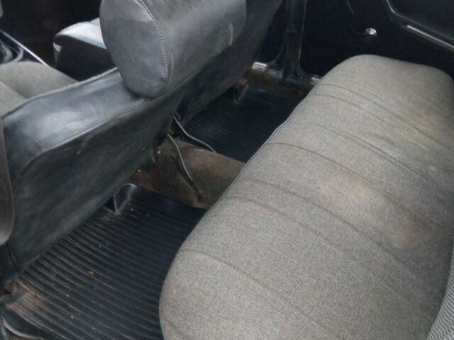 Белый ВАЗ 2106, объемом двигателя 1.5 л и пробегом 30 тыс. км за 427 $, фото 6 на Automoto.ua