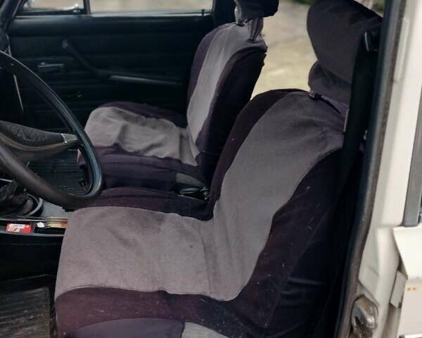 Белый ВАЗ 2106, объемом двигателя 1.45 л и пробегом 947 тыс. км за 800 $, фото 4 на Automoto.ua