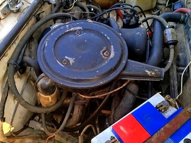 Белый ВАЗ 2106, объемом двигателя 1.3 л и пробегом 210 тыс. км за 1000 $, фото 4 на Automoto.ua