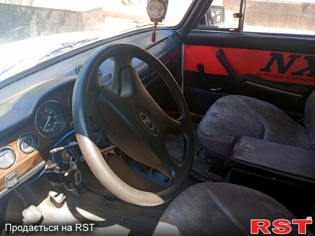 Белый ВАЗ 2106, объемом двигателя 1.3 л и пробегом 0 тыс. км за 600 $, фото 6 на Automoto.ua
