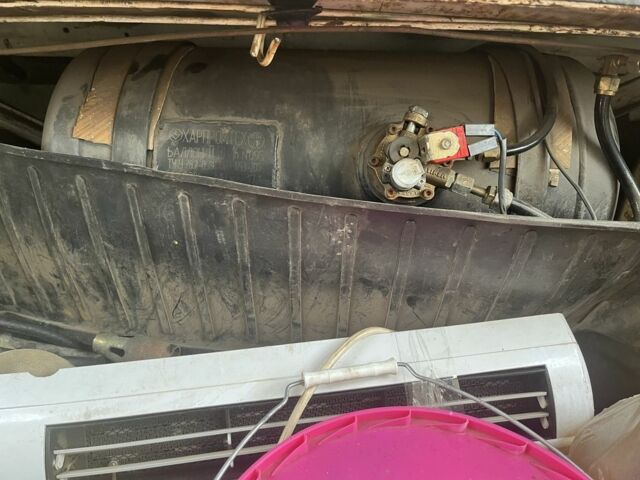 Белый ВАЗ 2106, объемом двигателя 1.3 л и пробегом 38 тыс. км за 391 $, фото 7 на Automoto.ua