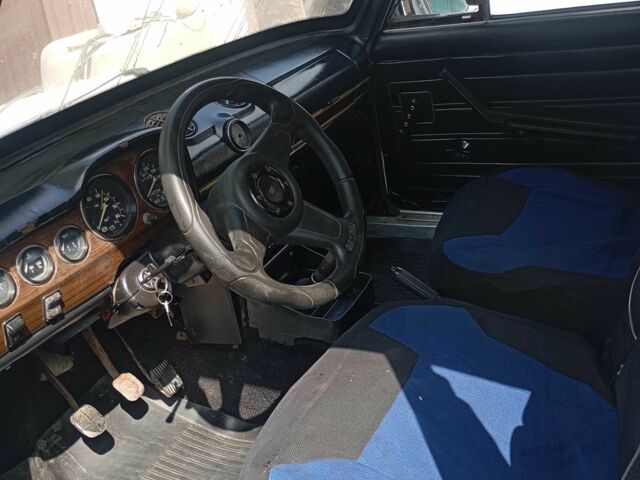 Білий ВАЗ 2106, об'ємом двигуна 1.5 л та пробігом 3 тис. км за 900 $, фото 2 на Automoto.ua