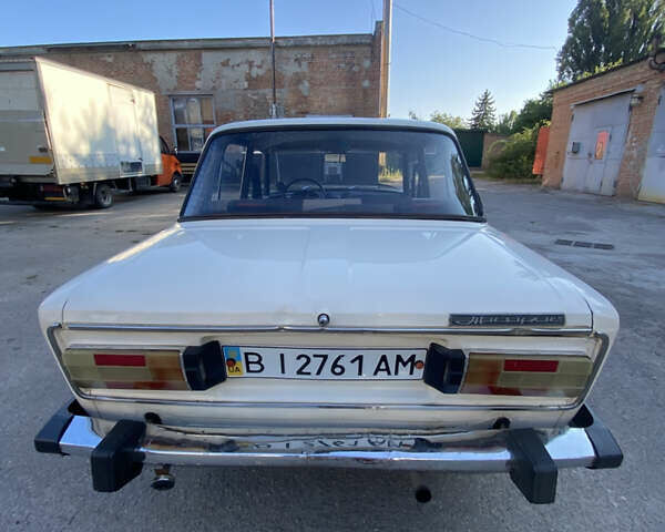 Белый ВАЗ 2106, объемом двигателя 1.3 л и пробегом 137 тыс. км за 1100 $, фото 1 на Automoto.ua