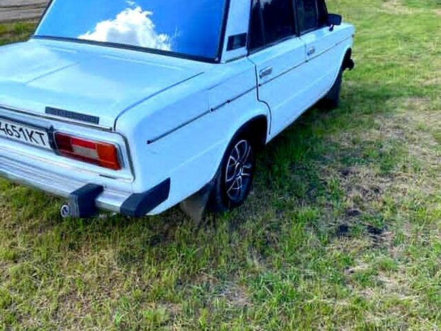 Белый ВАЗ 2106, объемом двигателя 1.3 л и пробегом 0 тыс. км за 1000 $, фото 4 на Automoto.ua